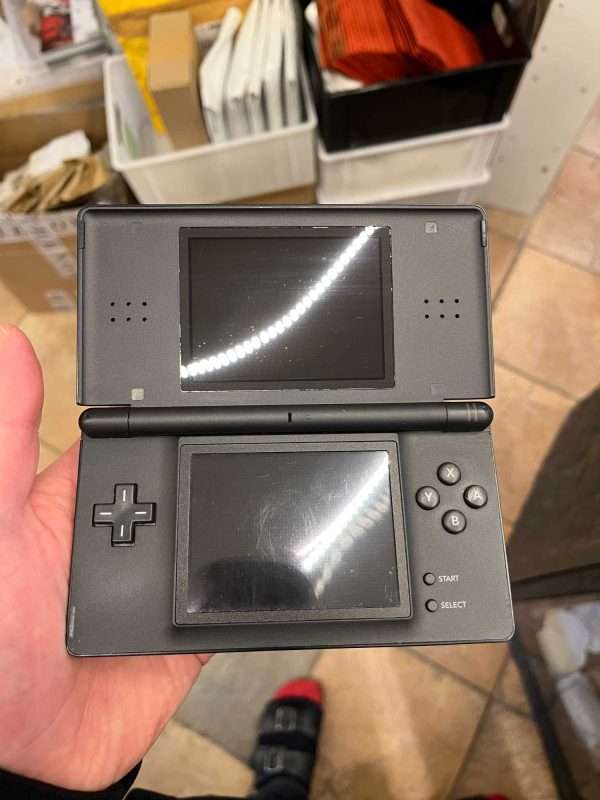 DS lite: Onyx Black inkl. oplader #2 - Billede 4