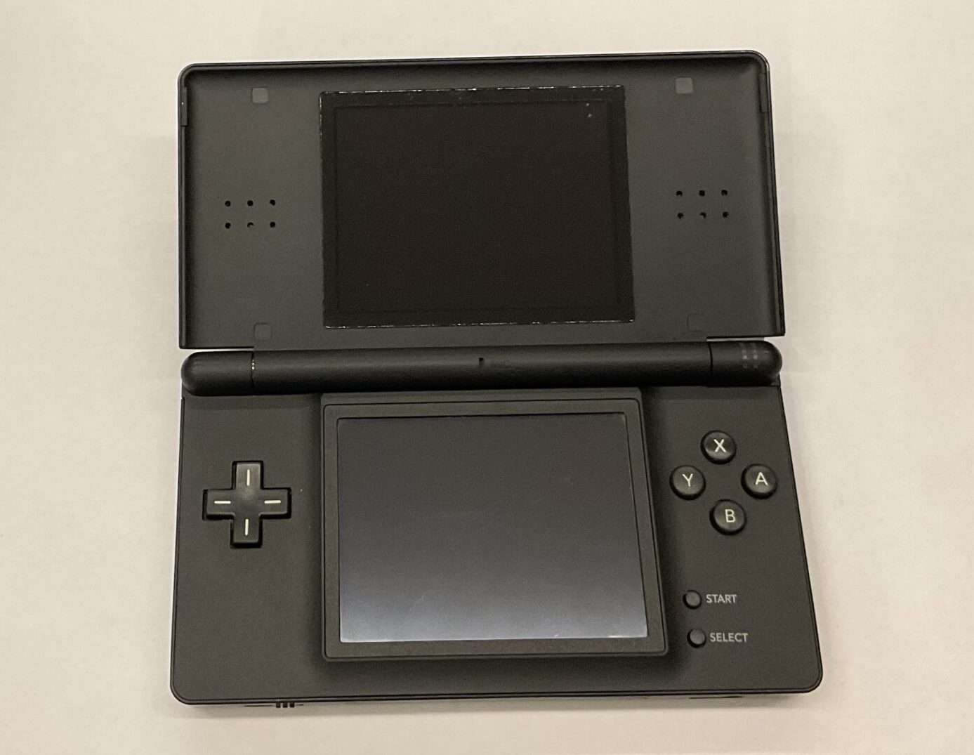 DS lite: Onyx Black inkl. oplader #2 - skærm lidt mørkere end normalt - Billede 4