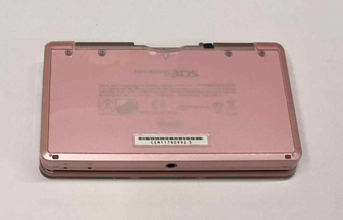 3DS: Rosa inkl. oplader #1 - Billede 3