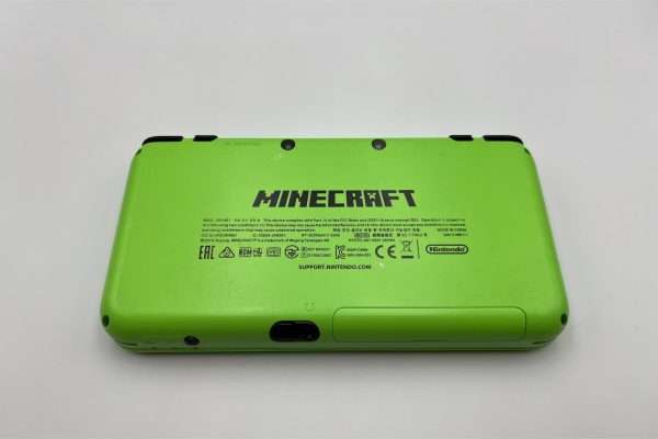 New Nintendo 2DS XL (Minecraft Creeper) inkl. oplader - Billede 2