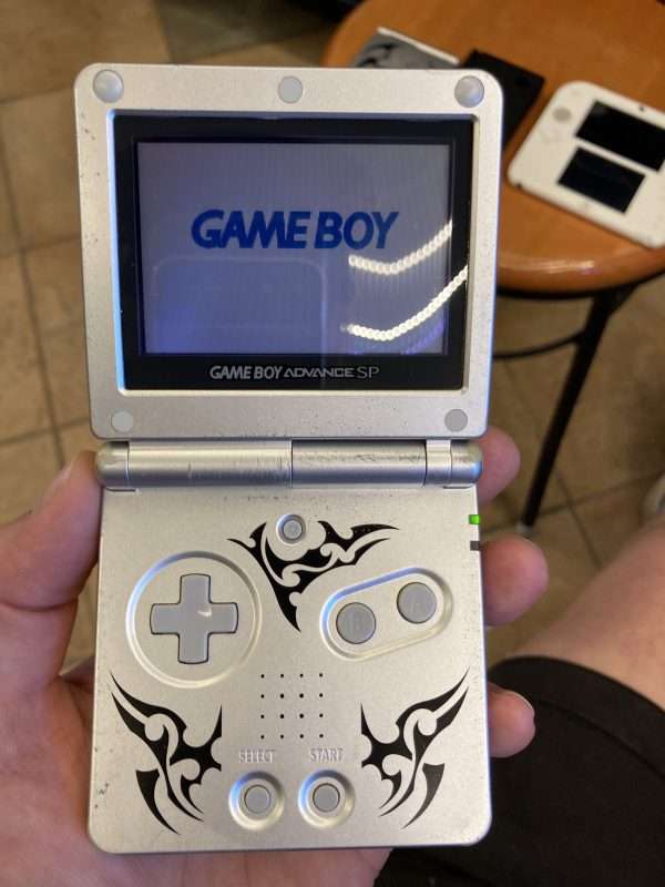 Gameboy Advance SP 001(tribal) inkl. oplader #2 - Image 5