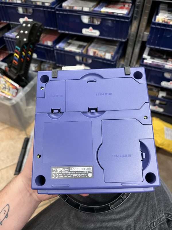 Gamecube: Purple inkl. controller, memory card og kabler(konsol) #2 - Billede 2