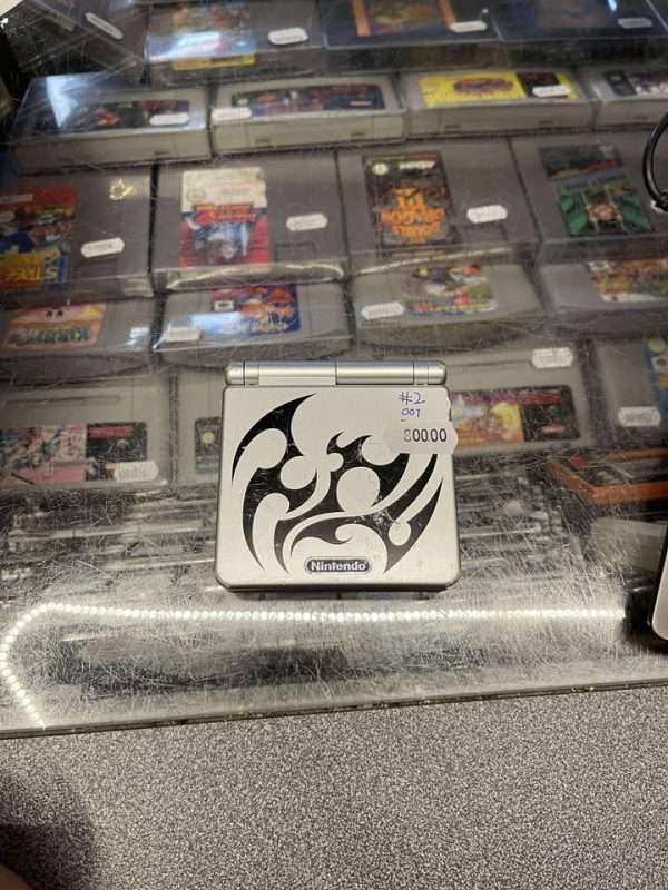Gameboy Advance SP 001(tribal) inkl. oplader #2 - Billede 4