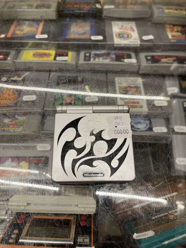 Gameboy Advance SP 001(tribal) inkl. oplader #4 - Billede 2
