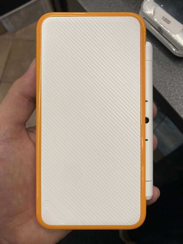 New Nintendo 2DS XL White & Orange #1 - Image 4