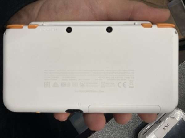 New Nintendo 2DS XL White & Orange #1 - Image 2