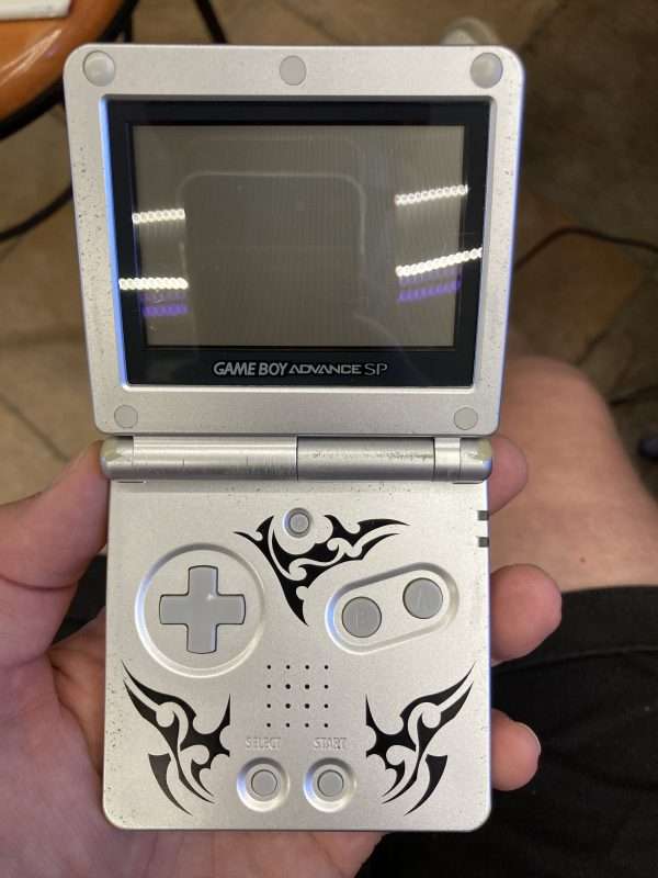 Gameboy Advance SP 001(tribal) inkl. oplader #4 - Image 4