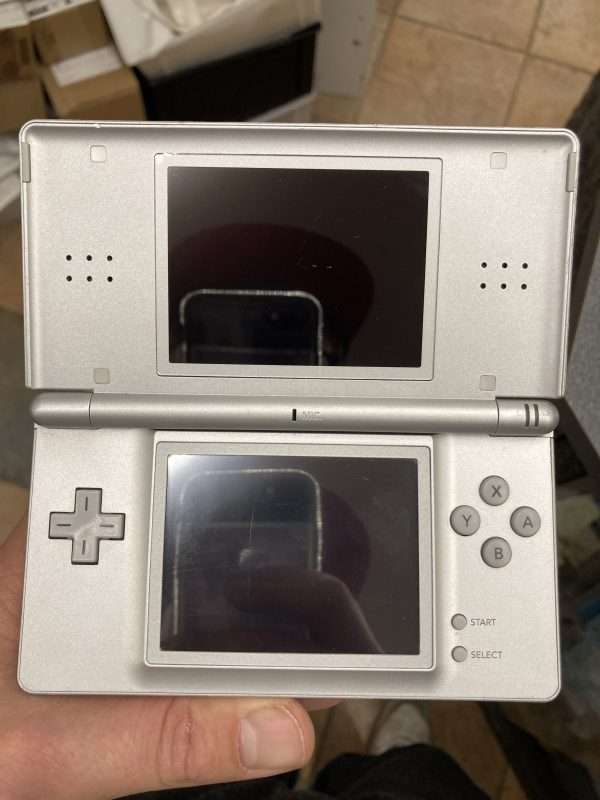 DS lite: Silver inkl. oplader #6 - Image 2