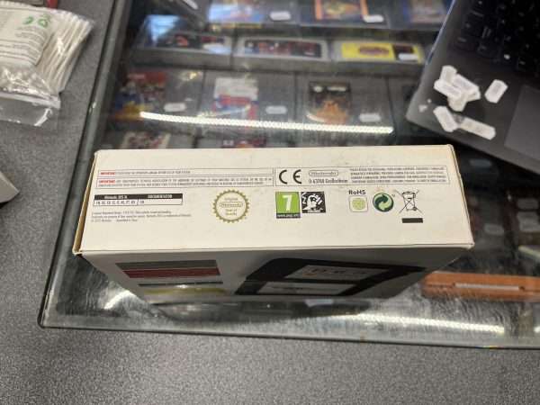 3DSXL Red i original emballage - (TOM/EMPTY) #2 - Image 4