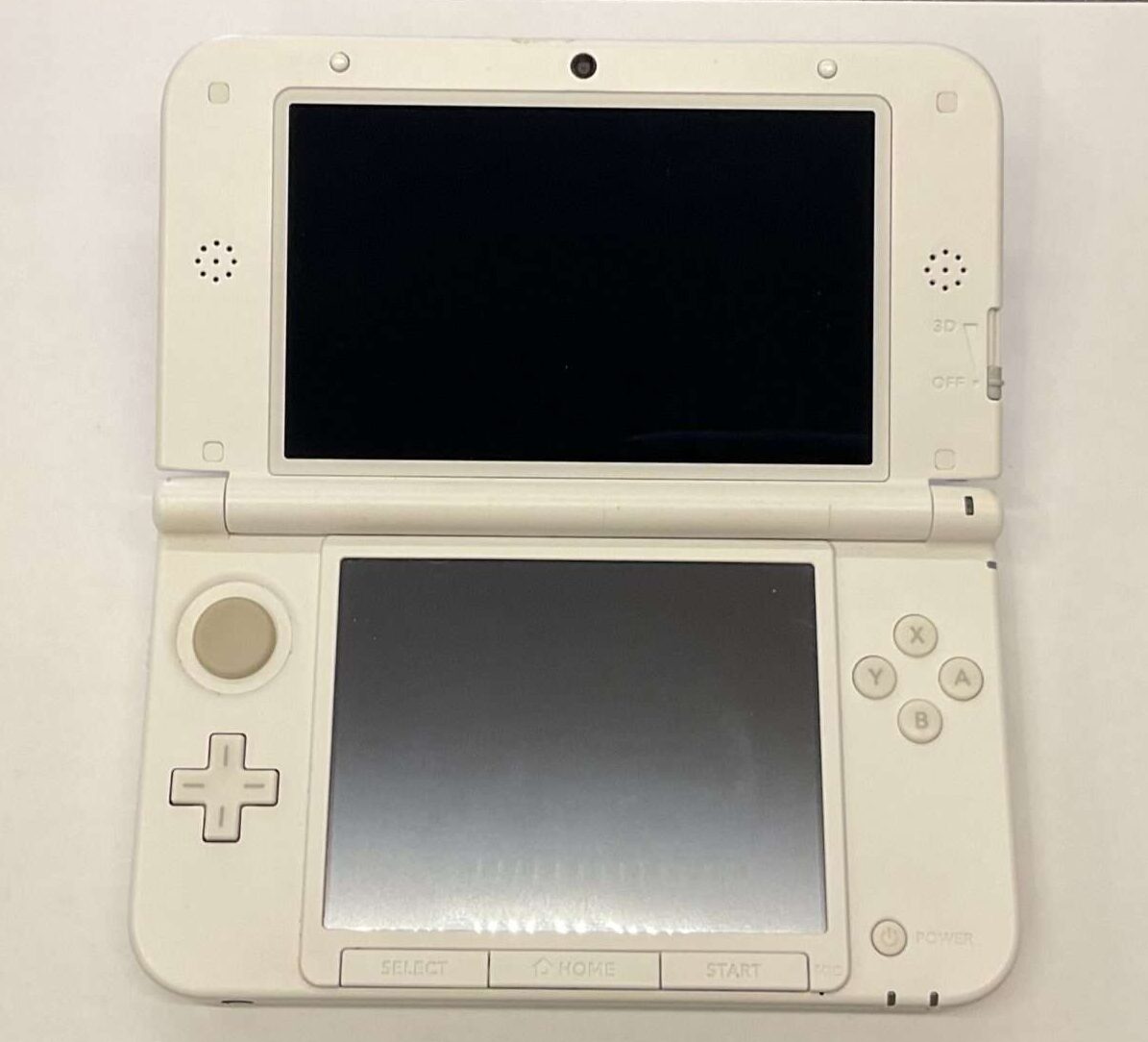 Nintendo 3DS XL inkl. oplader (White) #2 - Billede 4