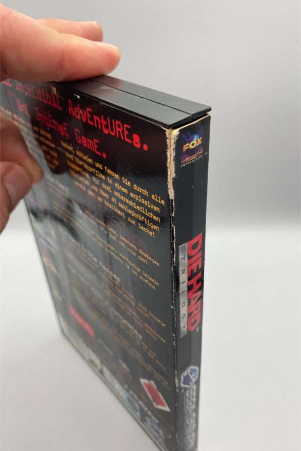 Die Hard Trilogy (Saturn) - med manual #1 - Image 2