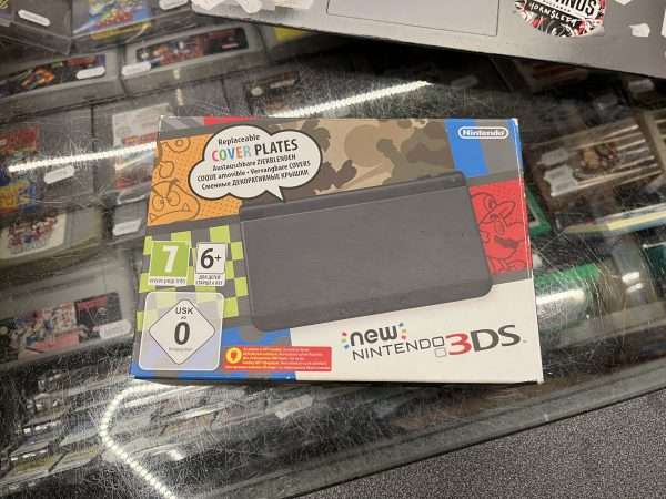 New Nintendo 3DS i original emballage (TOM/EMPTY)