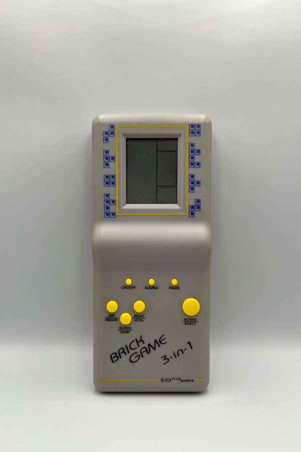Brick Game 3-in-1(Bip Bip-spil)