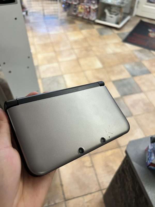 3DS XL: Metallic Grey inkl. oplader #3 - Image 3