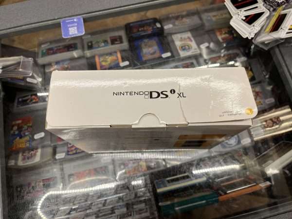 DSi XL Yellow(TOM/EMPTY) - Image 7