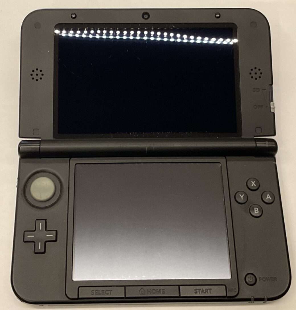 3DS XL: Metallic Grey inkl. oplader #3 - Billede 4