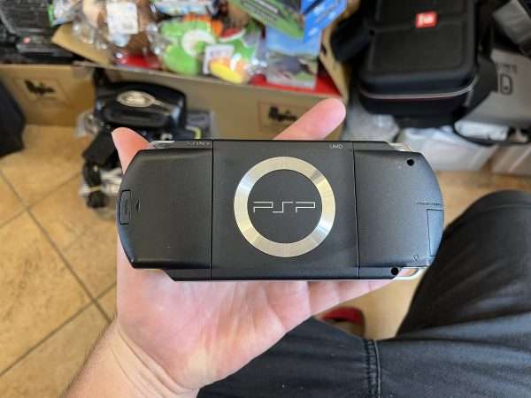 PSP 1004 inkl oplader(konsol) #1 - Billede 3