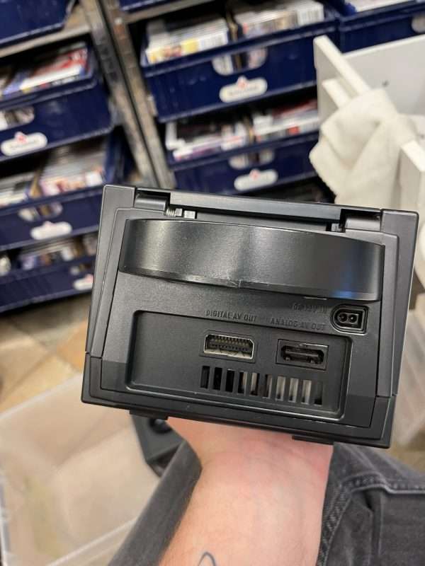 Gamecube: Black inkl. controller, memory card og kabler(konsol) #6 - Billede 6