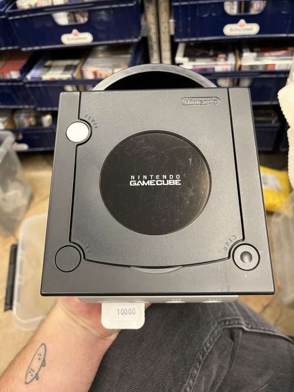 Gamecube: Black inkl. controller, memory card og kabler(konsol) #7 - Billede 3