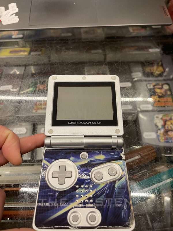 Gameboy Advance SP 001(silver) inkl. oplader #11 - se billeder - Billede 4