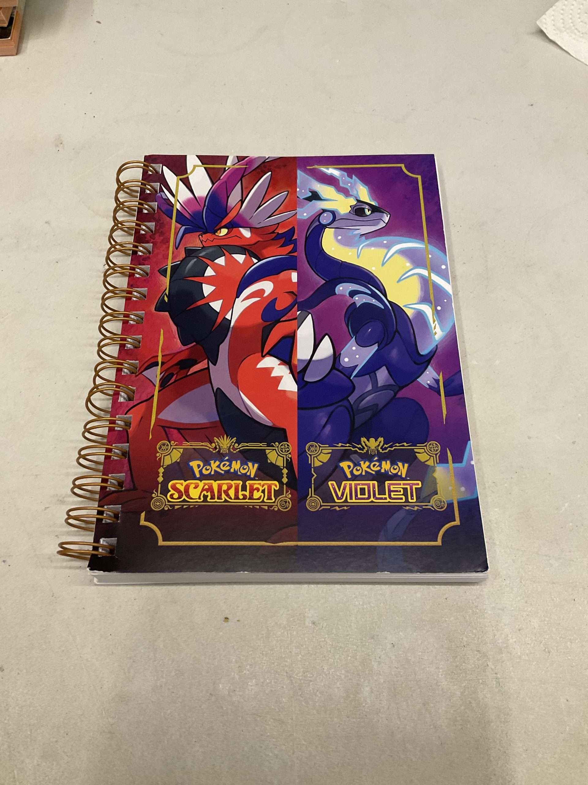 Pokemon Scarlet/Violet Notesbog - LÆS BESKRIVELSE