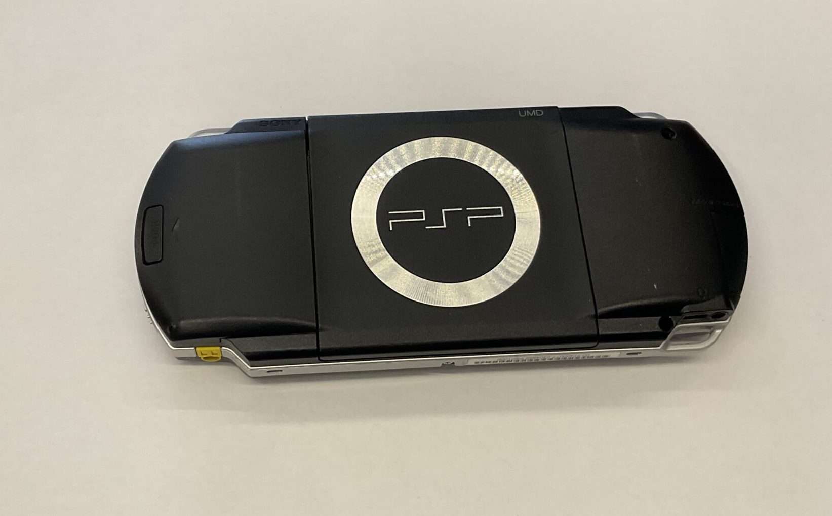 PSP 1003 inkl oplader(konsol)(asian) #1 - læs beskrivelse - Billede 3